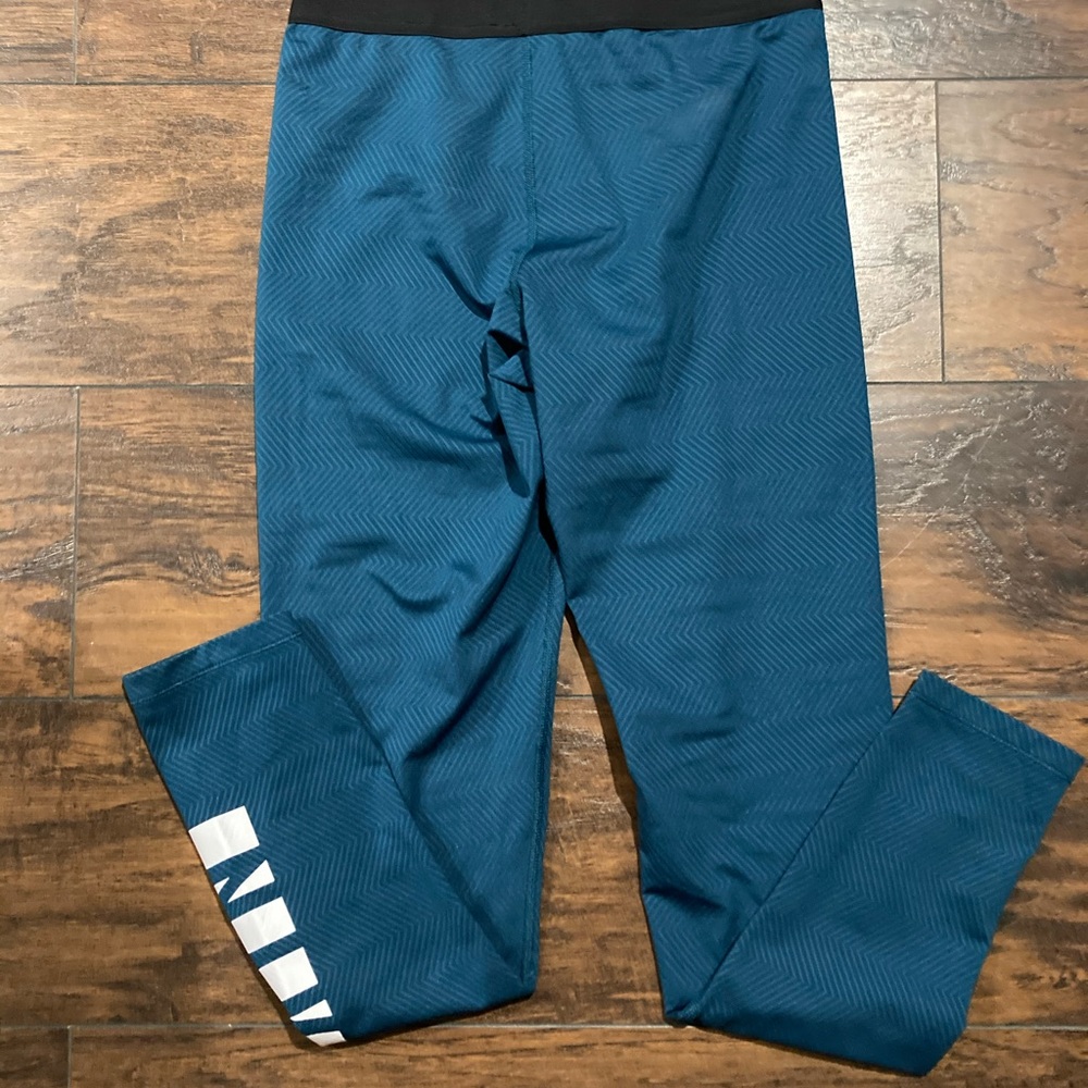 🚫 SOLD 🚫 - Picture 2 of 5